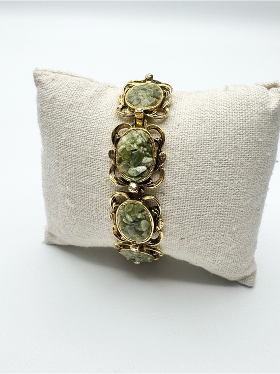 Vintage Green Jade Gold Toned Bracelet - Picture 10 of 14